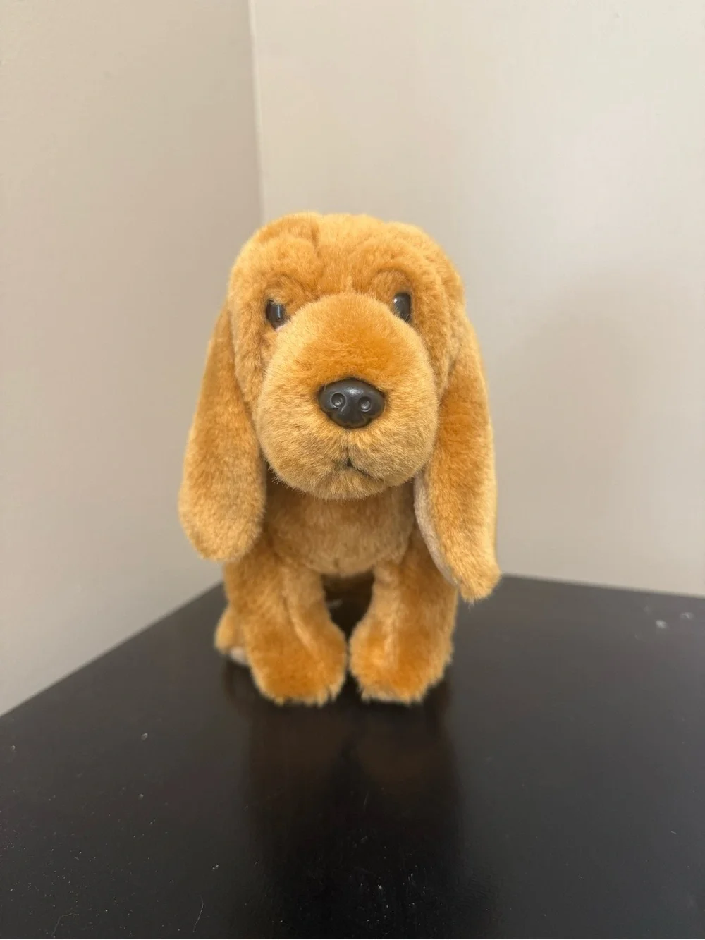 Demdaco Plush Brown and black Bloodhound
